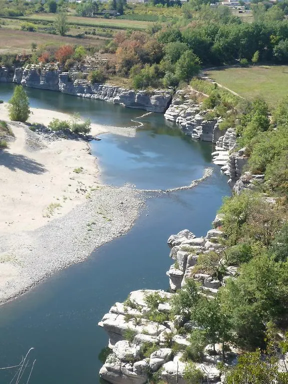 Camping Le Coin Charmant Chauzon